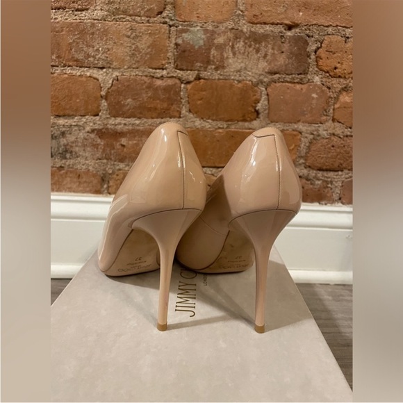 Jimmy Choo nude heels. - Picture 3 of 9
